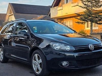 Usata VW Golf VII Comfortline 115 CV (84 kW) 2013 Nero Station wagon
