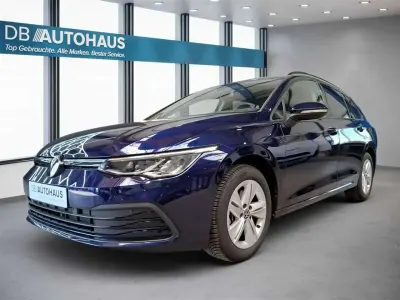 Gebraucht VW Golf VIII Life 116 PS (85 kW) 2024 Blau Kombi