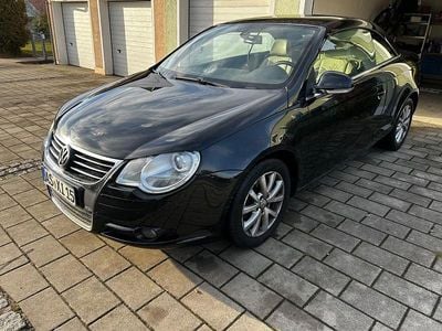 Usata VW Eos 140 CV (102 kW) 2008 Nero Cabrio