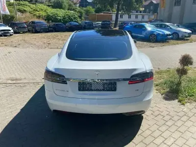 Usado Tesla Model S 284 kW (387 CV) 2016 Blanco Utilitario