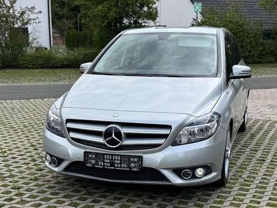 Mercedes B180