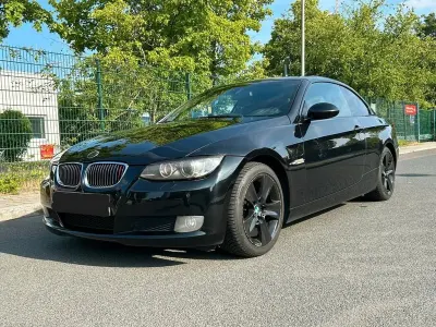 Gebraucht BMW 320 Cabriolet 177 PS (130 kW) 2008 Schwarz Cabrio