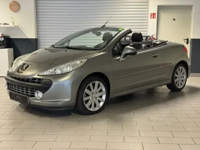 Gebraucht Peugeot 207 CC Sport 120 PS (88 kW) 2008 Grau Cabrio