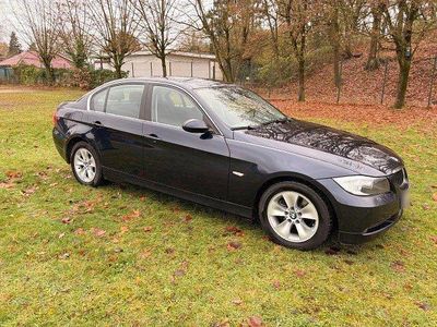 Usata BMW 325 217 CV (159 kW) 2007 Blu Berlina