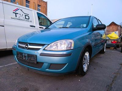 Usata Opel Corsa 69 CV (50 kW) 2004 Blu Utilitaria