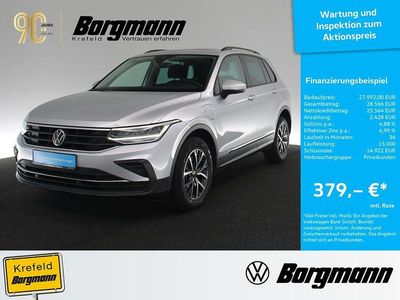 Reflexsilber metallic (metallic) Gebraucht 2023 VW Tiguan Life SUV | 27.992 € (Fairer Preis)
