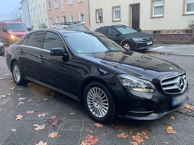 Gebraucht Mercedes E200 136 PS (100 kW) 2015 Schwarz Limousine