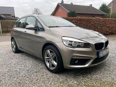 Gebraucht BMW 216 2014 Grau Limousine