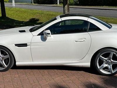 Gebraucht Mercedes SLK200 184 PS (135 kW) 2012 Weiß Cabrio