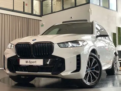 Gebraucht BMW X5 M Sport 489 PS (359 kW) 2023 Weiß SUV
