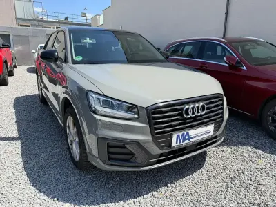 Gebraucht Audi Q2 Sport 150 PS (110 kW) 2020 Grau SUV