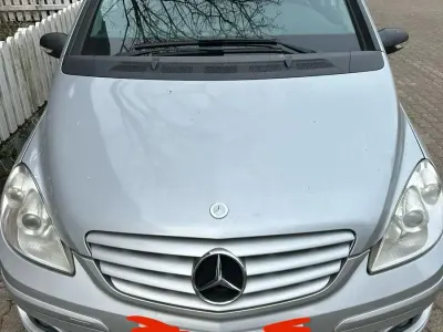 Usata Mercedes B150 100 CV (73 kW) 2005 Monovolume