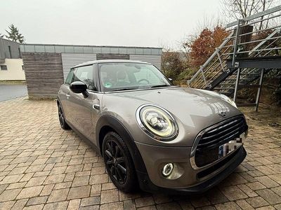 Gebraucht Mini Cooper Chili 136 PS (100 kW) 2019 Grau Kleinwagen
