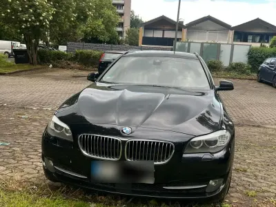 Gebraucht BMW 530 258 PS (189 kW) 2013 Schwarz Kombi