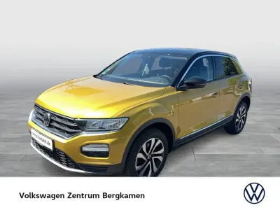 Gebraucht VW T-Roc Active 150 PS (110 kW) 2021 Gelb SUV