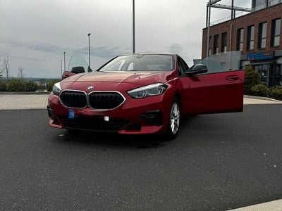 Gebraucht BMW 218 Sport Line 150 PS (110 kW) 2022 Rot Coupé