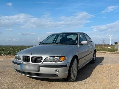 Gebraucht BMW 320 170 PS (125 kW) 2002 Silber Limousine