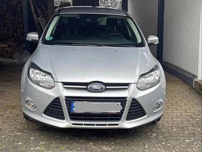 Usata Ford Focus SYNC Edition 140 CV (102 kW) 2013 Argento Station wagon