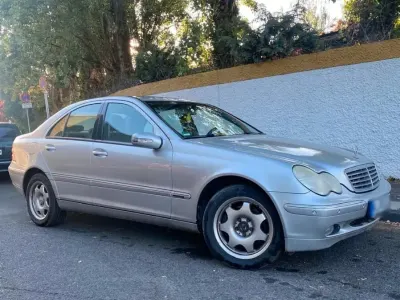 Gebraucht Mercedes C320 218 PS (160 kW) 2000 Grau Limousine