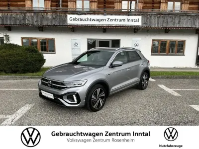 Gebraucht VW T-Roc R-line 150 PS (110 kW) 2024 Pyrit silber SUV