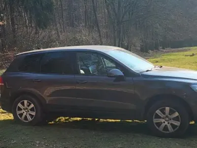 Używany VW Touareg 245 KM (180 kW) 2012 Szary SUV