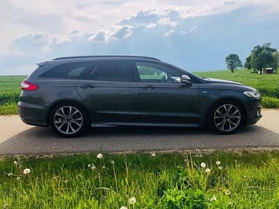 Gebraucht Ford Mondeo ST 209 PS (153 kW) 2018 Grau Kombi