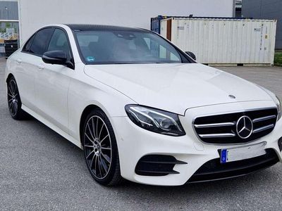 Usata Mercedes E400 AMG line 340 CV (250 kW) 2018 Bianco Berlina
