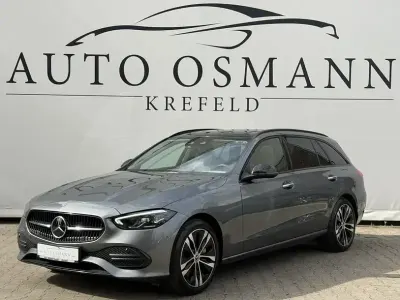 Gebraucht Mercedes C300e 204 PS (150 kW) 2022 Selenitgrau  metalliclack Kombi