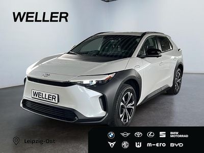 Gebraucht Toyota bZ4X Basis 150 kW (204 PS) 2023 Weiss SUV