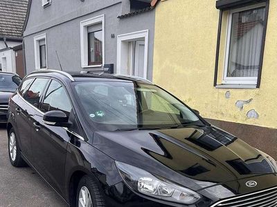 Second-hand Ford Focus Cool & Connect 125 CP (91 kW) 2017 Break