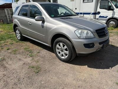 Mercedes ML320