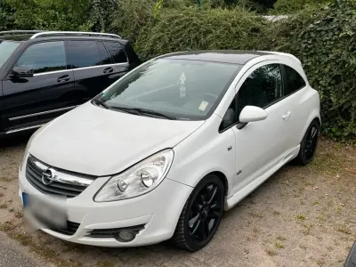 Gebraucht Opel Corsa S 100 PS (73 kW) 2011 Weiß Kleinwagen