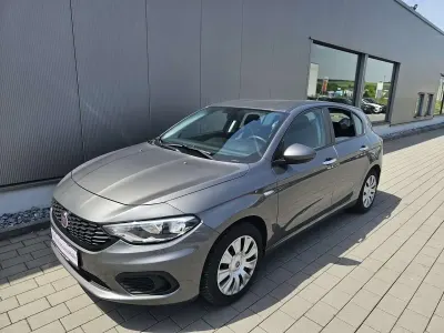 Gebraucht Fiat Tipo Pop 95 PS (69 kW) 2017 Colore esterno (grigio Kleinwagen