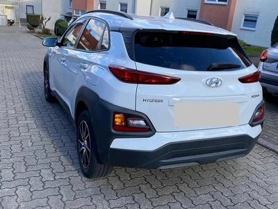 Gebraucht Hyundai Kona Select 115 PS (84 kW) 2019 Weiß SUV