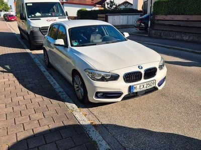 Gebraucht BMW 120 Sport Line 190 PS (139 kW) 2016 Weiß Kleinwagen