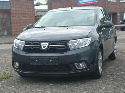 Käytetty Dacia Sandero 74 HP (54 kW) 2019 Musta Viistoperä