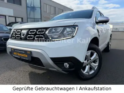 Gebraucht Dacia Duster Comfort 114 PS (83 kW) 2020 Weiß SUV