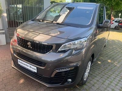 Peugeot Traveller