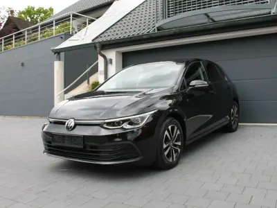 Brugt VW Golf VIII United 131 HK (96 kW) 2021 Sort Sedan