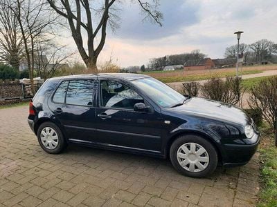 Gebraucht VW Golf IV Basis 105 PS (77 kW) 2000 Kleinwagen