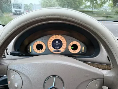 Używany Mercedes E280