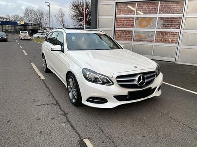 Weiß Gebraucht 2013 Mercedes E300 Limousine | 12.150 € (Fairer Preis)
