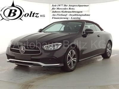 Gebraucht Mercedes E200 197 PS (144 kW) 2021 Schwarz (schwarz) Cabrio