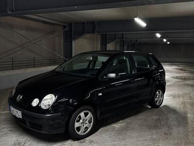 Gebraucht VW Polo 54 PS (39 kW) 2003 Schwarz Kleinwagen