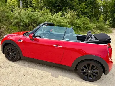 Occasion Mini Cooper Chili 136 PK (100 kW) 2018 Rood Hatchback