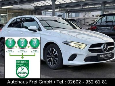 Weiß Gebraucht 2022 Mercedes A180 Limousine | 19.490 € (Guter Preis)
