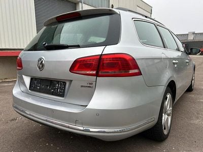 Usado VW Passat 150 HP (110 kW) 2012 Prateado Carrinha