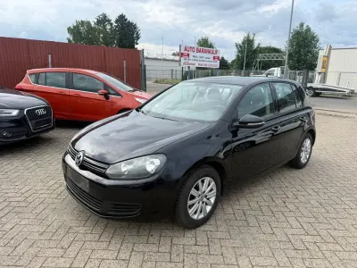 Gebraucht VW Golf VI Comfortline 105 PS (77 kW) 2011 Schwarz Kleinwagen