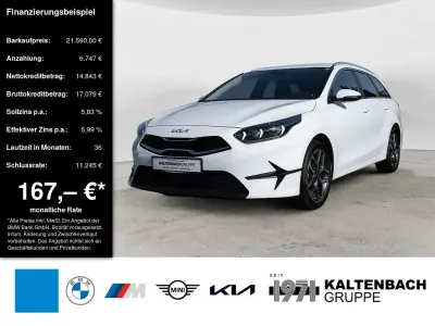 Gebraucht Kia Ceed Spirit 140 PS (102 kW) 2025 Weiß Kleinwagen