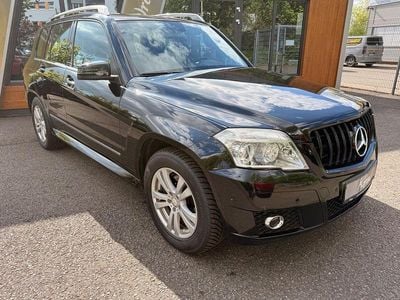 Second-hand Mercedes GLK320 224 CP (164 kW) 2009 Negru SUV